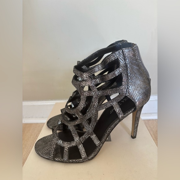 Ivanka Trump Elegant Black and Silver Women's Sandals - Picture 3 of 7